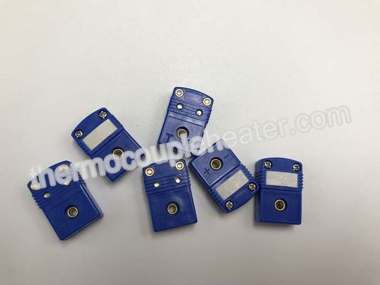 Typet Miniatuur Mannelijke en Vrouwelijke Schakelaars met Vernikkelde Ijzermaterialen, Blauwe Kleur