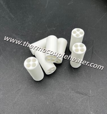 Kosten-efficiënte keramische 4-holes steatit-isolatoren voor standaard thermocouple-assemblage